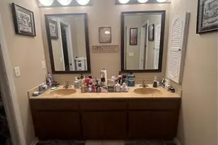 202 E 127th Ave, Tampa, FL 33612 - Photo 26
