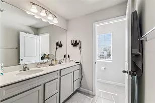 19043 Pebble Wood Ln, Spring Hill, FL 34610 - Photo 22