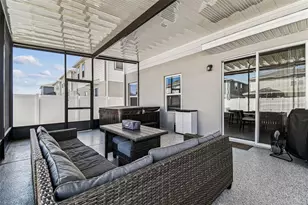 19043 Pebble Wood Ln, Spring Hill, FL 34610 - Photo 16