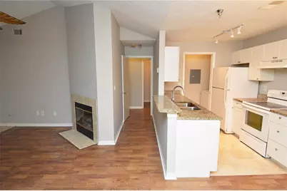 10263 Gandy Boulevard N #2016, Saint Petersburg, FL 33702 - Photo 16