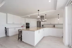 15 Avalon St, Clearwater Beach, FL 33767 - Photo 8