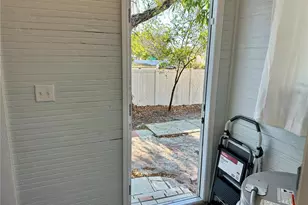 1504 E 33rd Ave, Tampa, FL 33610 - Photo 32