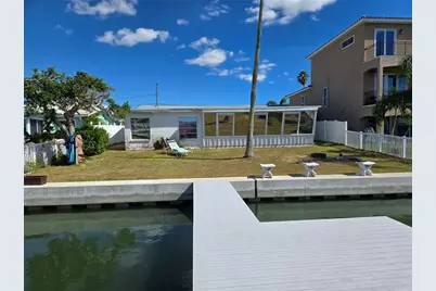 530 Lillian Drive, Madeira Beach, FL 33708 - Photo 16