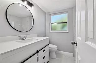 1339 Summerlin Dr, Clearwater, FL 33764 - Photo 52