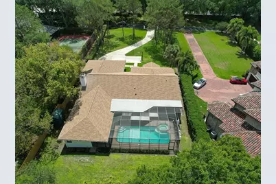 3105 Mossvale Lane, Tampa, FL 33618 - Photo 38