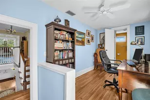 1226 Serpentine Dr S, Saint Petersburg, FL 33705 - Photo 16