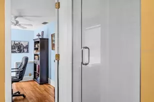 1226 Serpentine Dr S, Saint Petersburg, FL 33705 - Photo 18