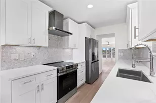 4448 Marine Pkwy, New Port Richey, FL 34652 - Photo 24