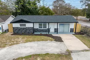 4012 Valencia Dr, New Port Richey, FL 34652 - Photo 1