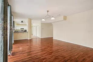 11106 Kempton Vista Dr, Riverview, FL 33579 - Photo 10