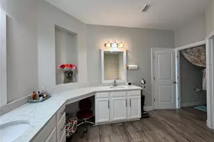 7811 Roma Dune Dr, Wesley Chapel, FL 33545 - Photo 16