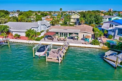 740 59th Avenue, Saint Pete Beach, FL 33706 - Photo 4
