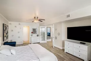 5130 Brittany Dr S, Saint Petersburg, FL 33715 - Photo 24