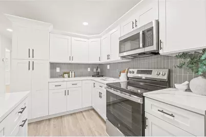 4228 W Bay Vista Avenue, Tampa, FL 33611 - Photo 8