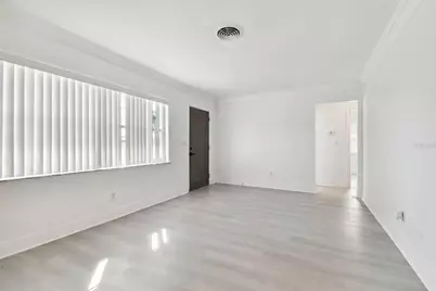 1101 75th Avenue N, Saint Petersburg, FL 33702 - Photo 10