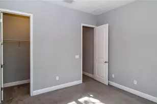5901 Nature Ridge Ln, Lithia, FL 33547 - Photo 24