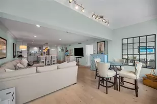 1365 Snell Isle Blvd NE, Saint Petersburg, FL 33704 - Photo 18