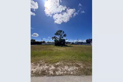 322 NE 27th Street, Cape Coral, FL 33909 - Photo 1