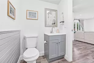 2201 50th Ave N, Saint Petersburg, FL 33714 - Photo 26