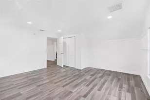 2201 50th Ave N, Saint Petersburg, FL 33714 - Photo 34