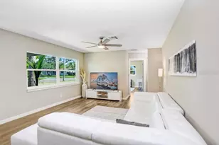 5032 Chancellor St NE, Saint Petersburg, FL 33703 - Photo 10