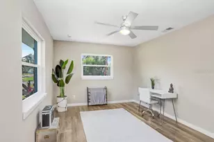 5032 Chancellor St NE, Saint Petersburg, FL 33703 - Photo 8