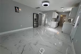 5504 60th Way N, Saint Petersburg, FL 33709 - Photo 6