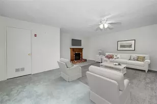 5501 80th St N, Saint Petersburg, FL 33709 - Photo 12