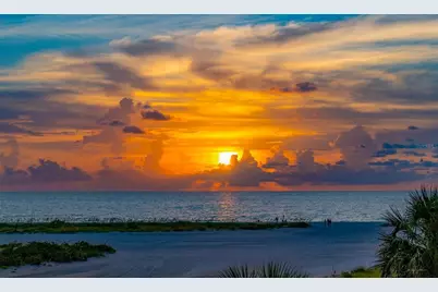 941 Palm Drive, Belleair Beach, FL 33786 - Photo 4