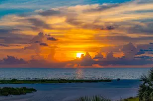 941 Palm Dr, Belleair Beach, FL 33786 - Photo 4