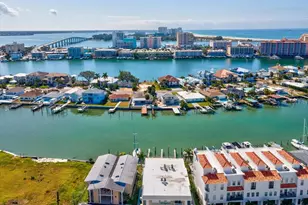 185 Brightwater Dr, Clearwater Beach, FL 33767 - Photo 48