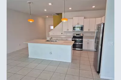 32140 Powderpuff Mimosa Drive, San Antonio, FL 33576 - Photo 4