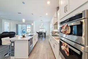 17301 Scuba Crest St, Wimauma, FL 33598 - Photo 18