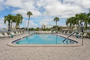 7405 Bay Island Dr S, South Pasadena, FL 33707 - Photo 24
