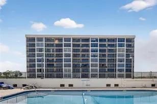 7100 Sunshine Skyway Ln S, Saint Petersburg, FL 33711 - Photo 2