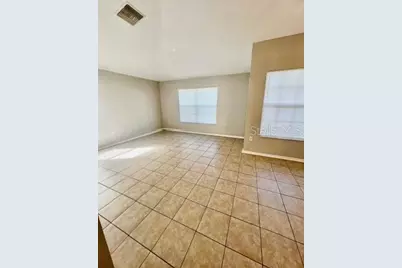 7632 Merchantville Circle, Zephyrhills, FL 33540 - Photo 12
