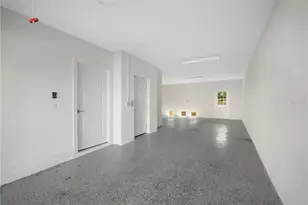 4055 Rocky Shores Dr, Tampa, FL 33634 - Photo 4