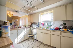 2221 Eastmeadows Rd, Lakeland, FL 33812 - Photo 30