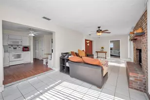 2087 Hillwood Dr, Clearwater, FL 33763 - Photo 24
