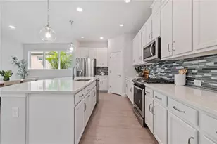 6112 Plover Meadow St, Lithia, FL 33547 - Photo 10