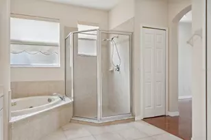 17912 Bahama Isle Cir, Tampa, FL 33647 - Photo 32