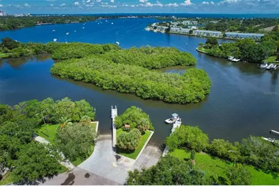 430 39th Avenue S, Saint Petersburg, FL 33705 - Photo 22