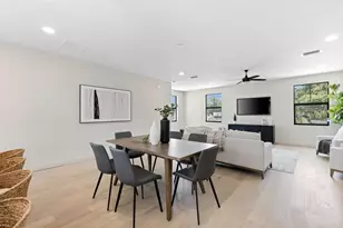 2205 16th St N, Saint Petersburg, FL 33704 - Photo 8