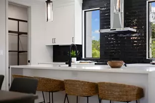 2205 16th St N, Saint Petersburg, FL 33704 - Photo 26