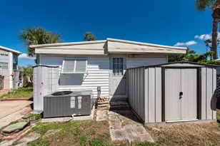 4851 W Gandy Blvd, Tampa, FL 33611 - Photo 18