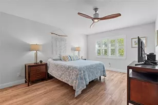 10152 Regal Dr, Largo, FL 33774 - Photo 14