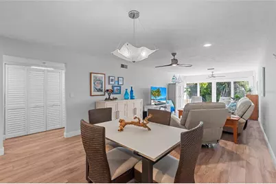 10152 Regal Drive, Largo, FL 33774 - Photo 10