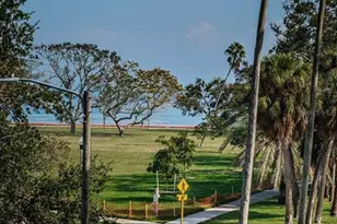 1200 N Shore Dr NE, Saint Petersburg, FL 33701 - Photo 26
