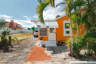 13320 2nd St E, Madeira Beach, FL 33708 - Photo 4