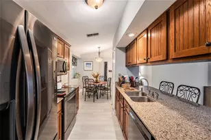 643 Satin Leaf Ave, Oldsmar, FL 34677 - Photo 12